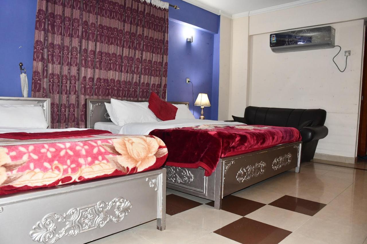 Mir Continental Hotel Muzaffarabad Extérieur photo