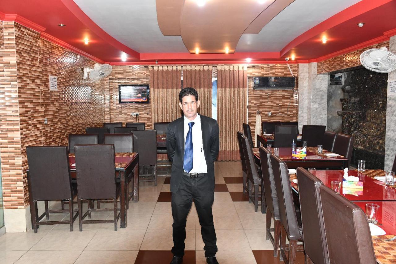 Mir Continental Hotel Muzaffarabad Extérieur photo
