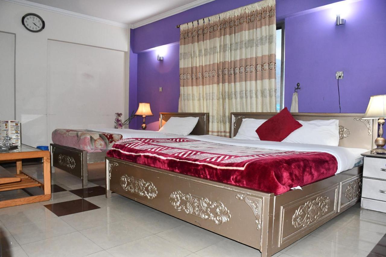 Mir Continental Hotel Muzaffarabad Extérieur photo